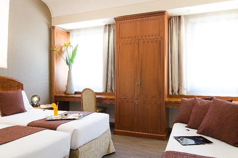 Hotel Dei Congressi Rome 4*,