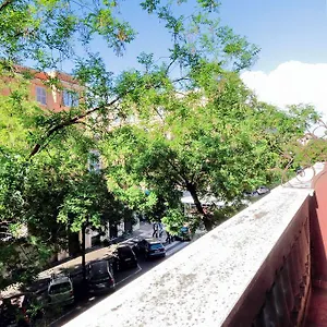 Pompeo Apartment