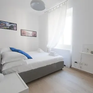 Meme Apartment